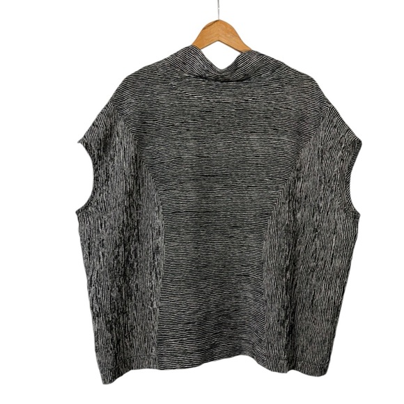 Niche Nilgun Derman Cap Sleeve Boxy Blouse M Black White Ridge Stripe Lagenlook - Picture 2 of 7